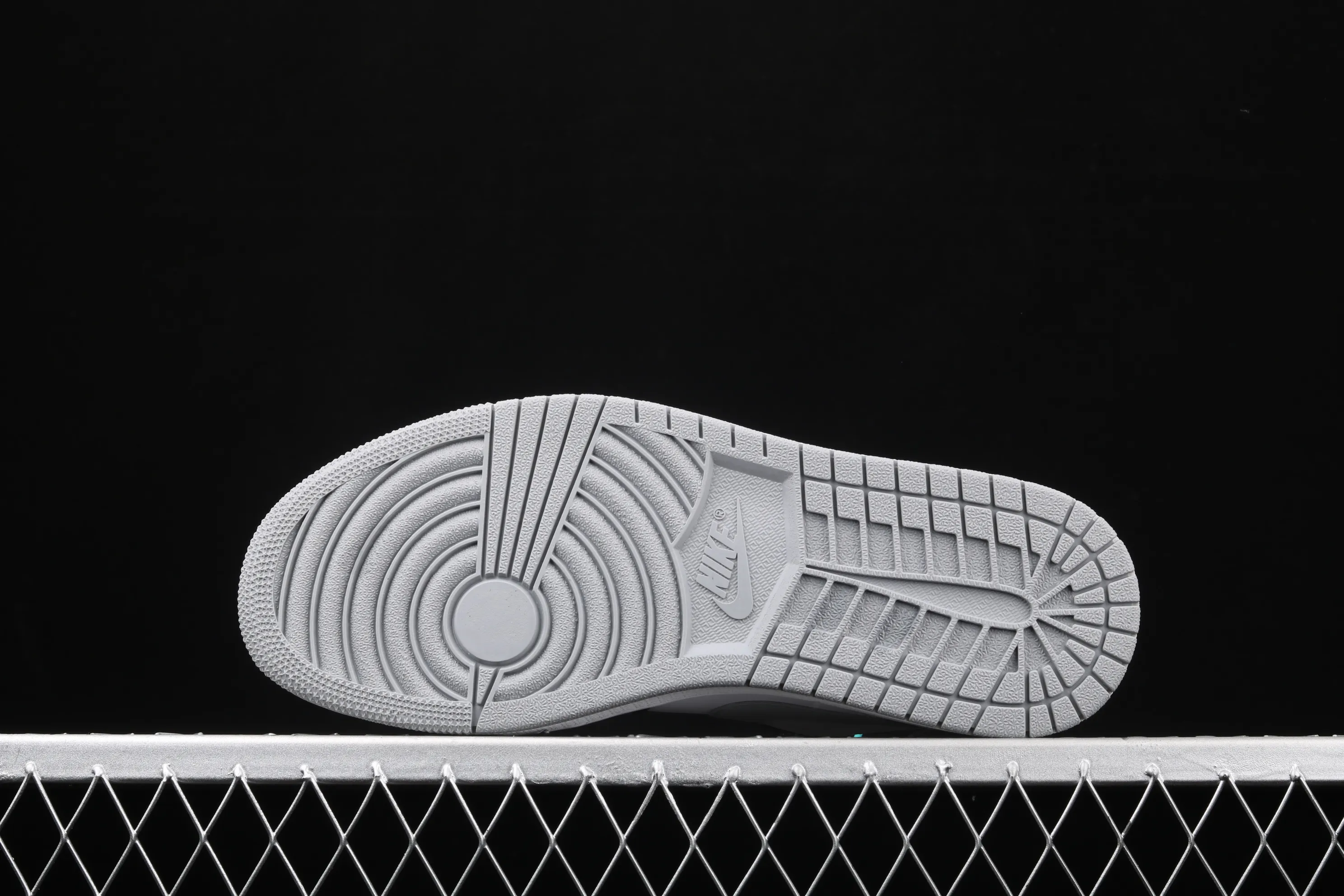 All categories Air Jordan Jordan series basketball shoes Air Jordan 1 Low Air Jordan 1 Low Shadow AJ1 Joe 1 cool gray low-top cultural and leisure sports sneakers 553558-039